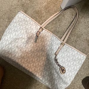 Michael Kors bag